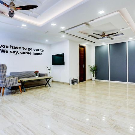 Hotel Greysky Medicity Gurgaon Extérieur photo
