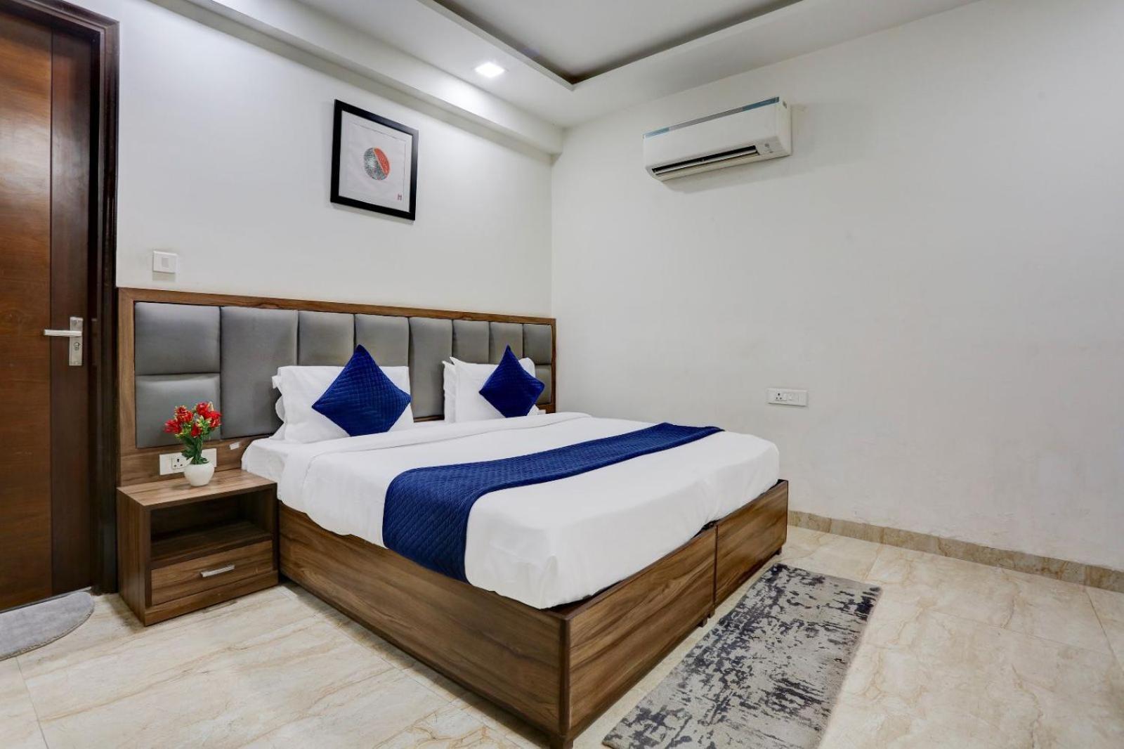 Hotel Greysky Medicity Gurgaon Extérieur photo