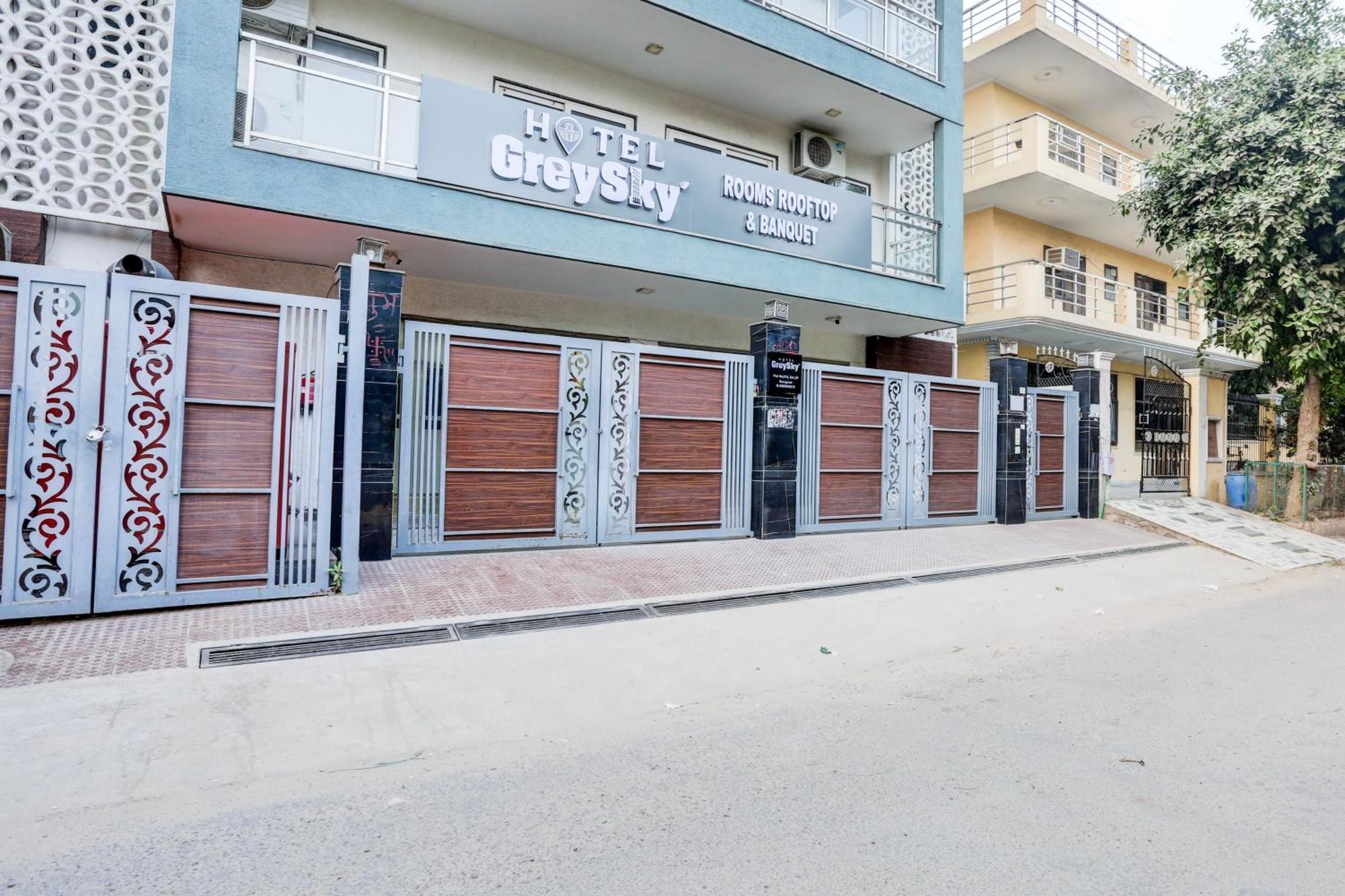 Hotel Greysky Medicity Gurgaon Extérieur photo