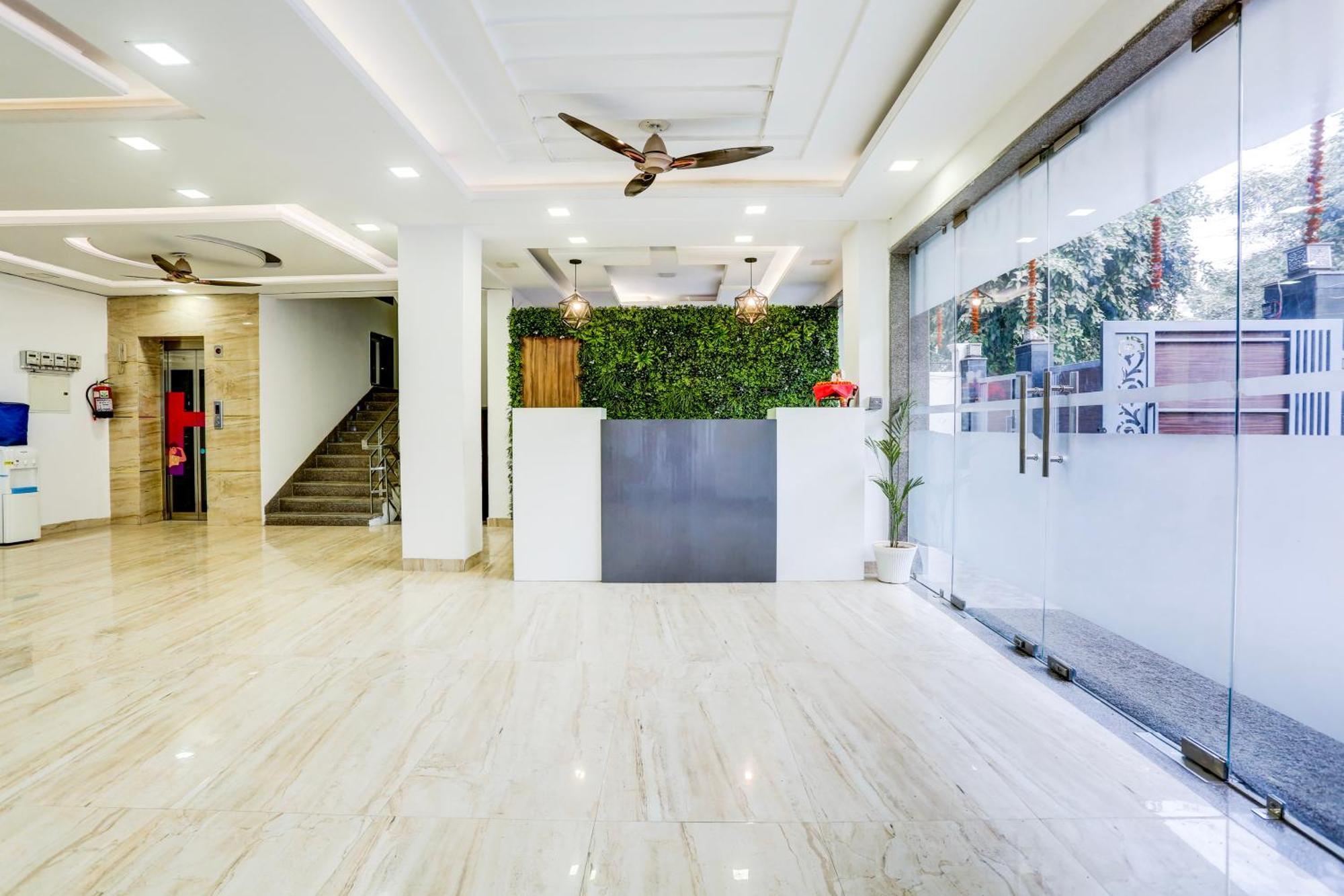 Hotel Greysky Medicity Gurgaon Extérieur photo